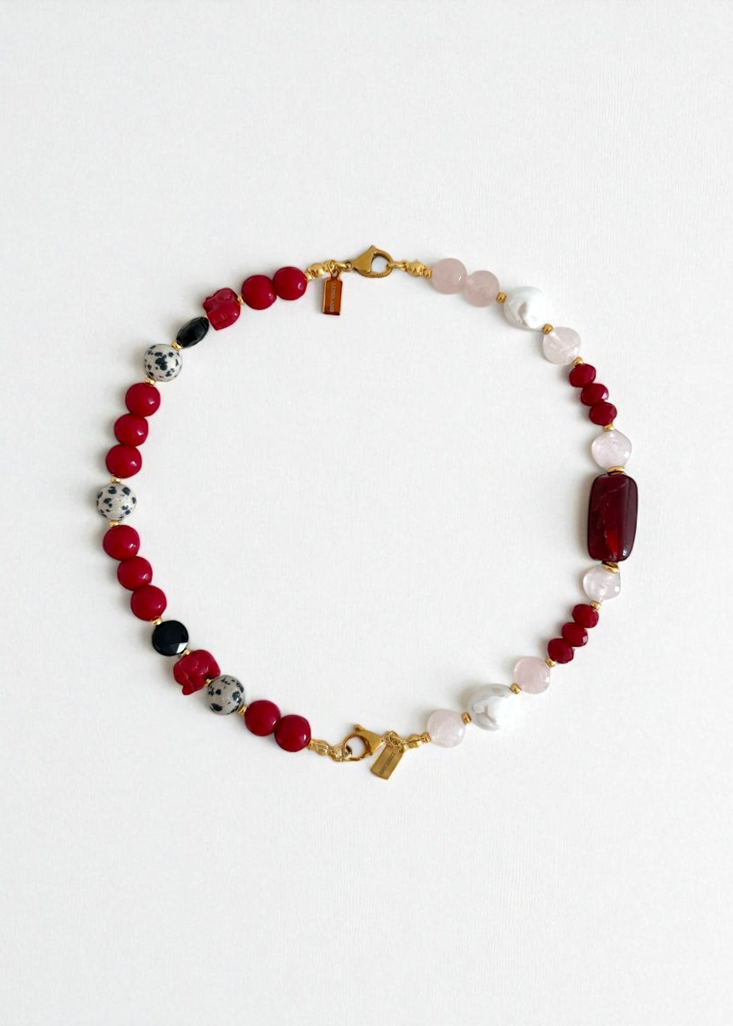 Mitad Collar Cuarzo con Rojo