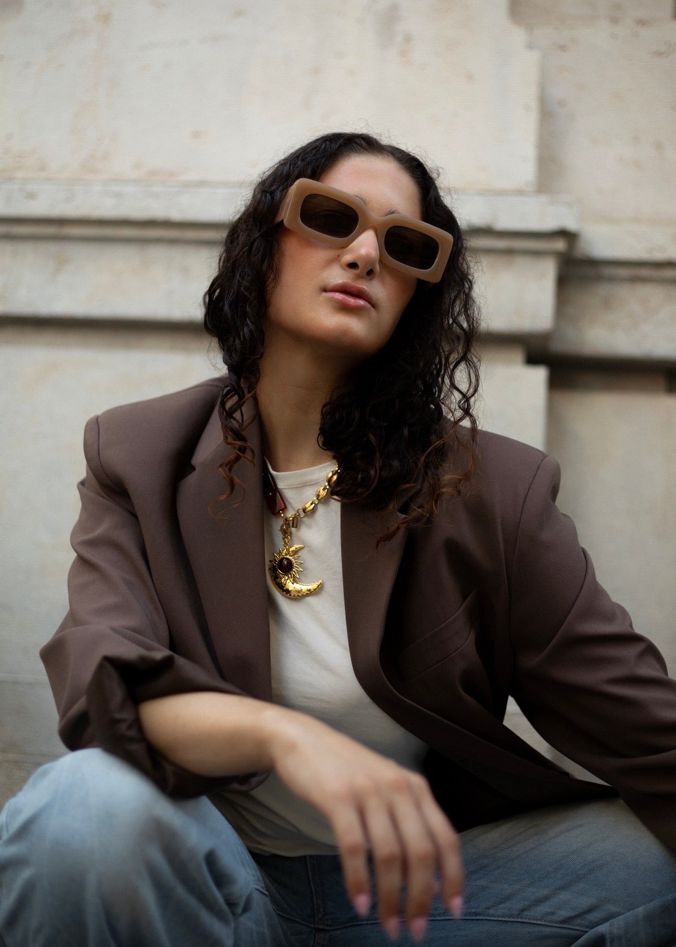 Collar Carey + Café