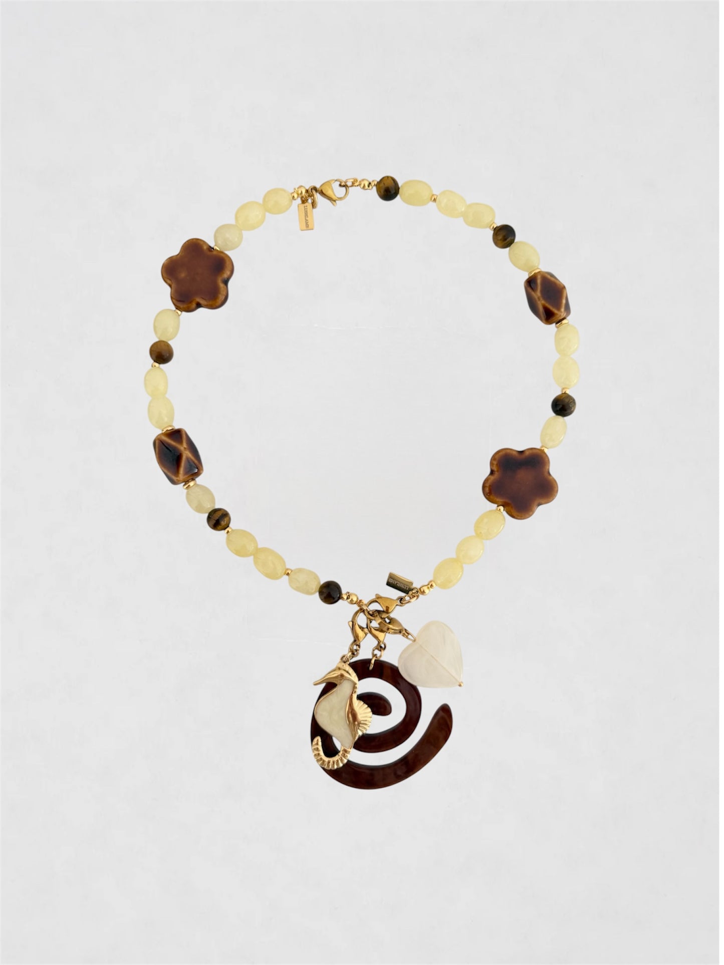 Charm Corazón Marfil