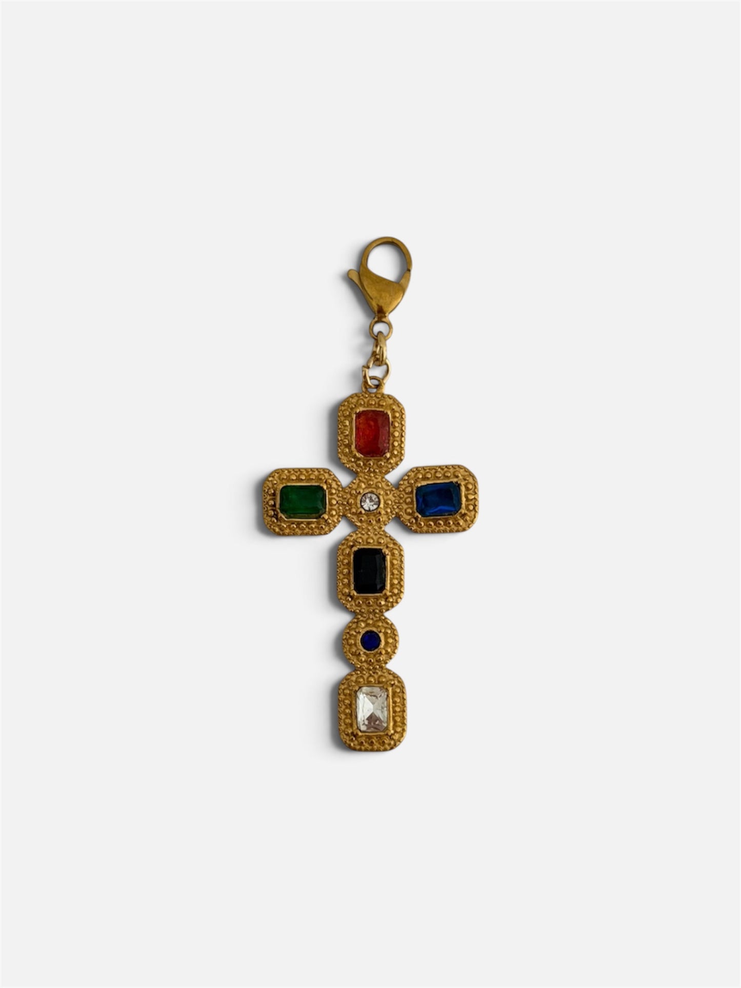 Charm Cruz Tau