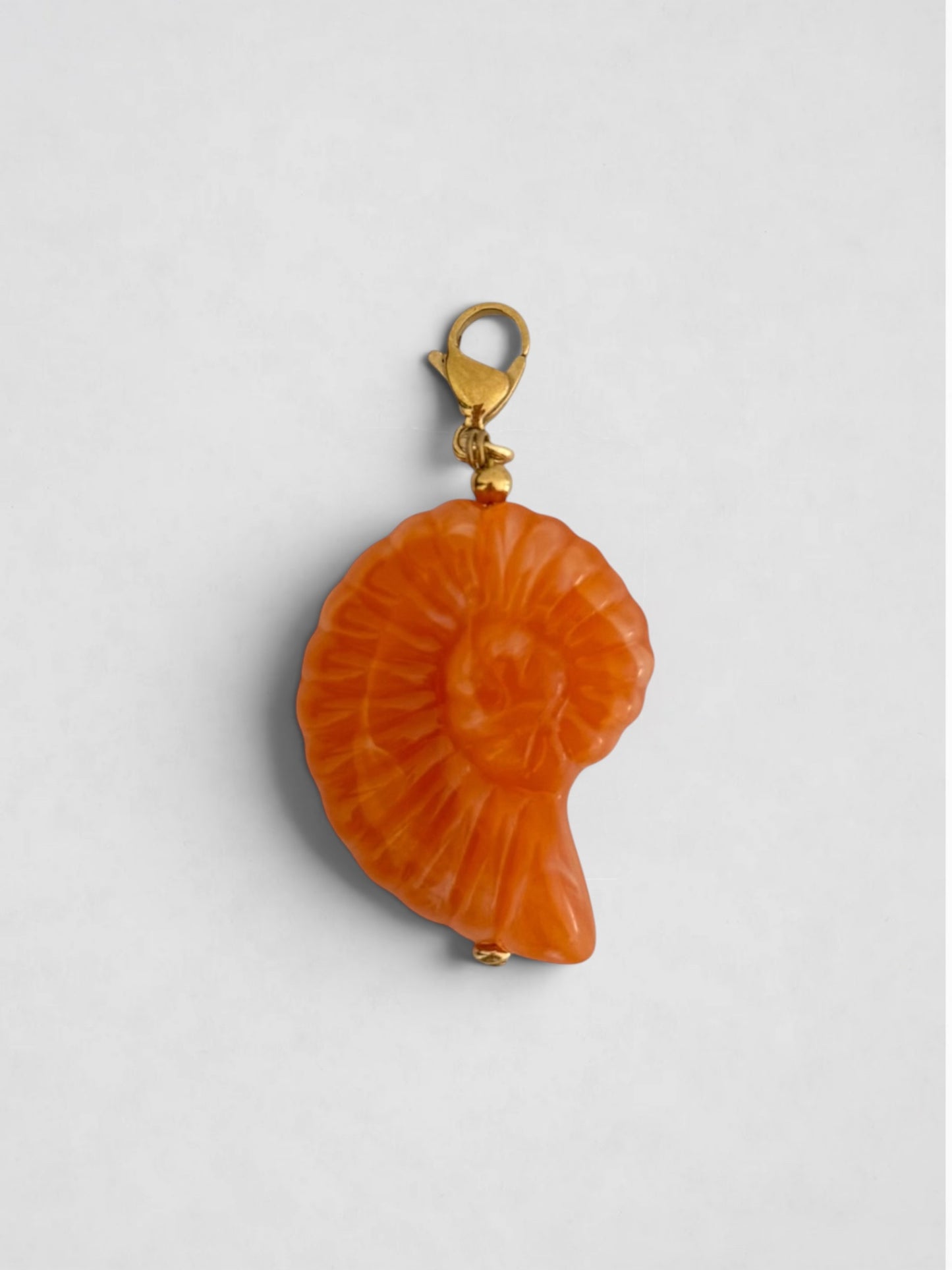 Charm Caracola Naranja