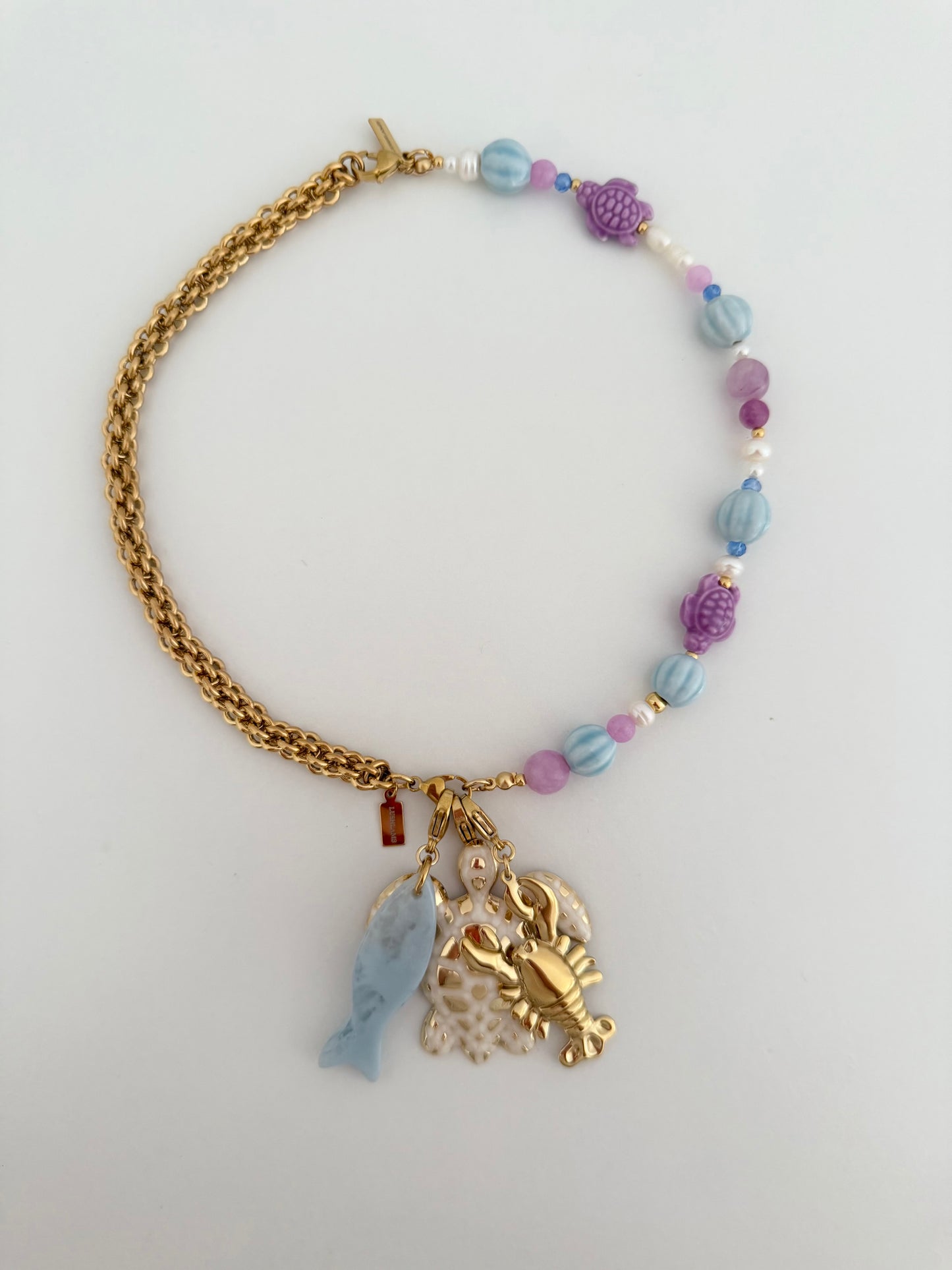 Charm Langosta dorada