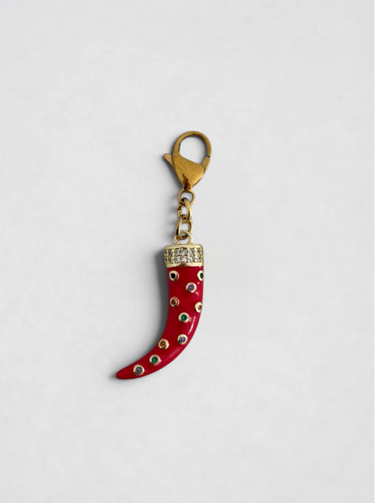 Charm Cuerno Rojo