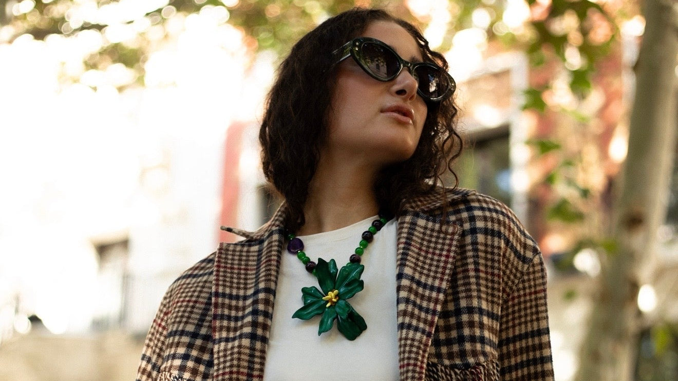 Mitad Collar Victoria