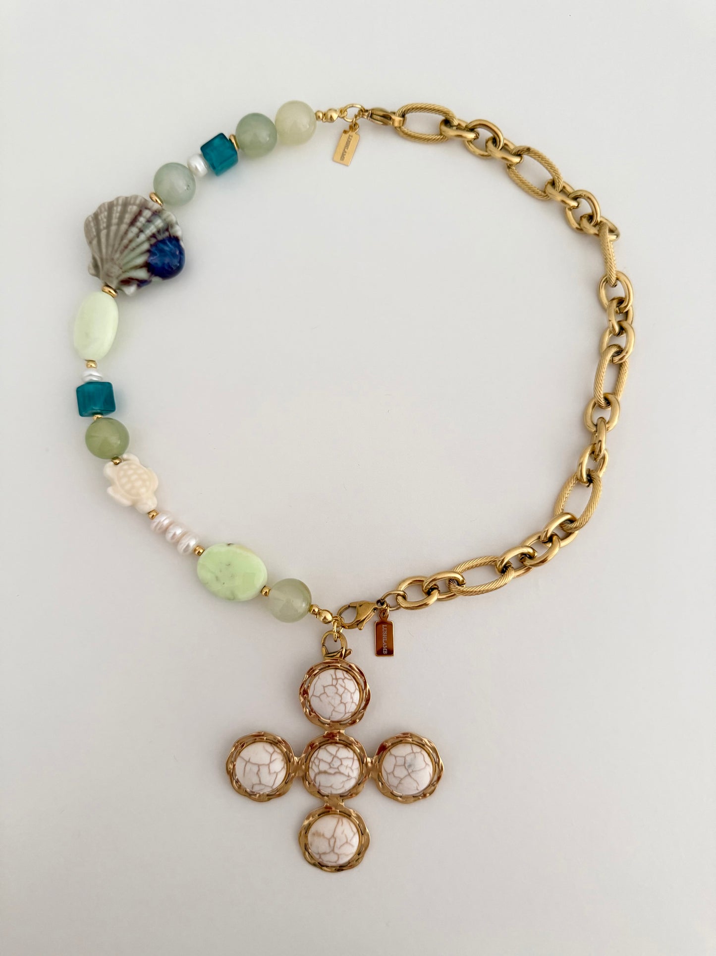 Charm Maxi Cruz Piedra Marfil UNIDADES LIMITADAS