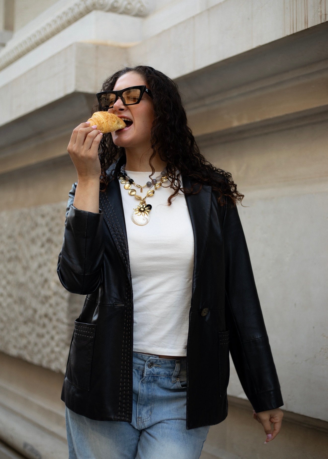 Mitad Collar Nebulosa