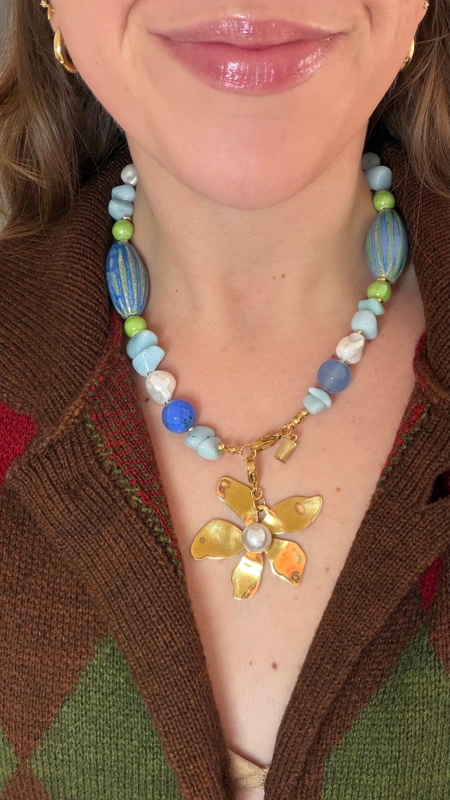 Mitad Collar Blue Sky