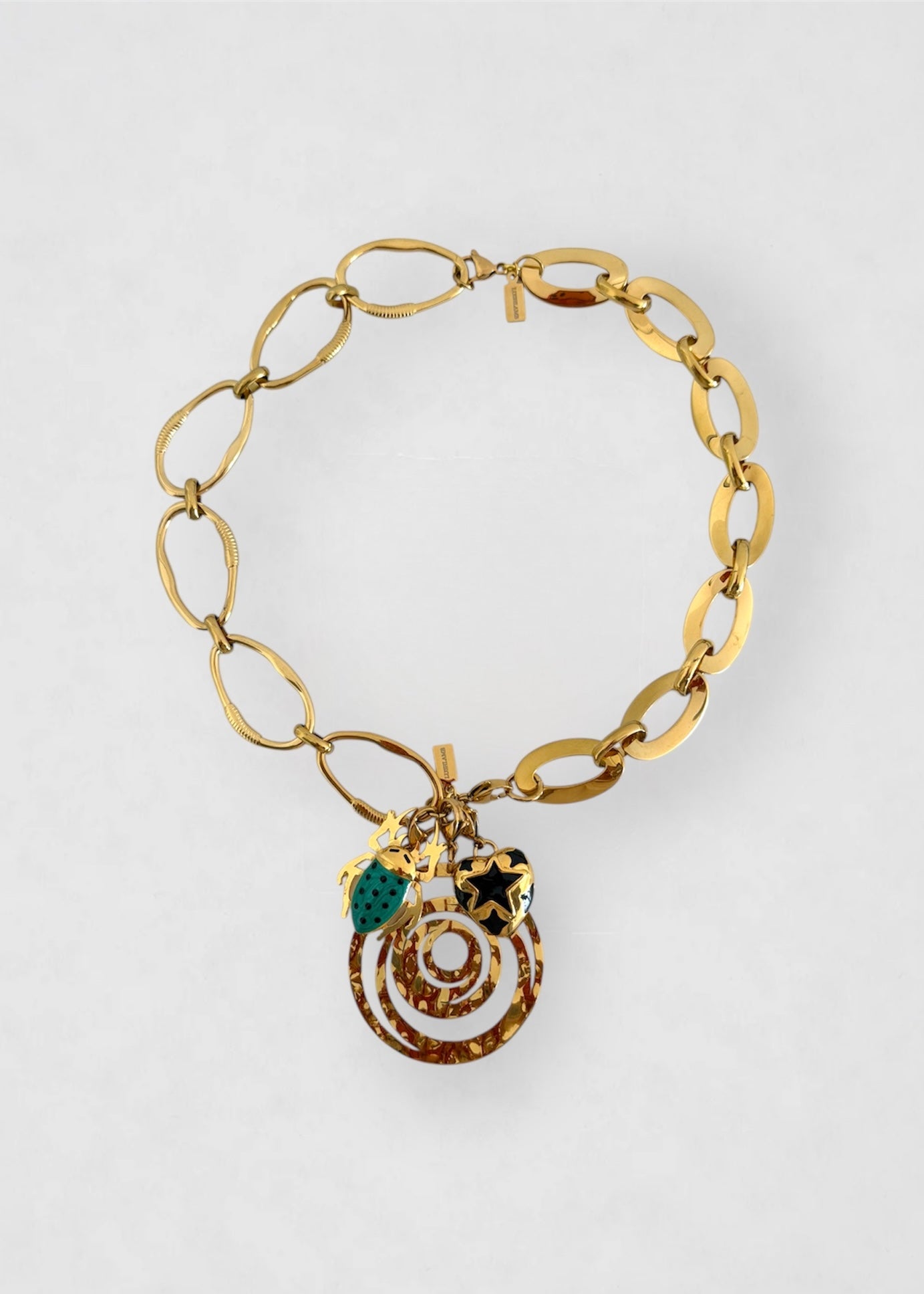 Charm Corazón estrellado ÚLTIMAS UNIDADES