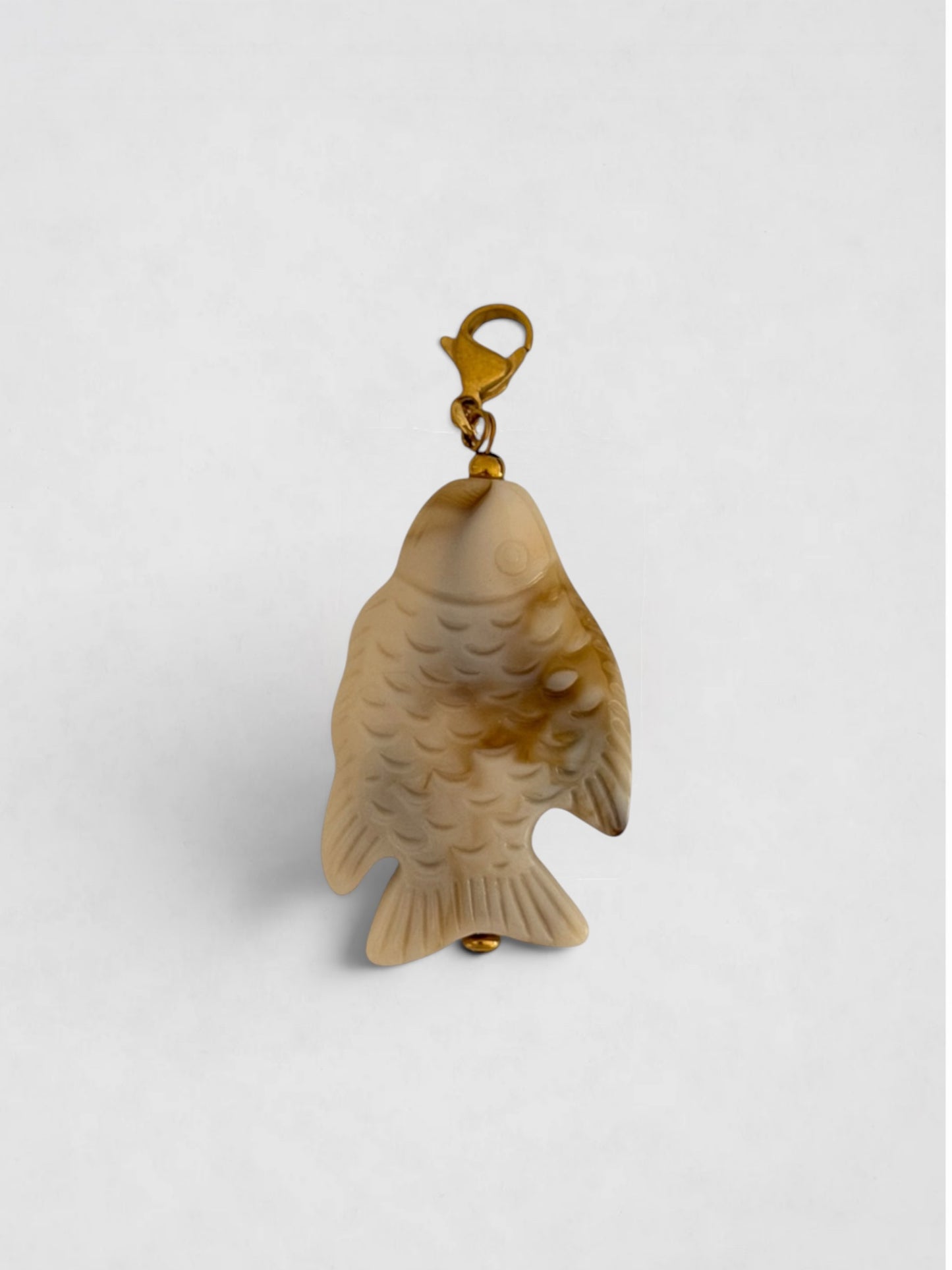 Charm pez Marfil