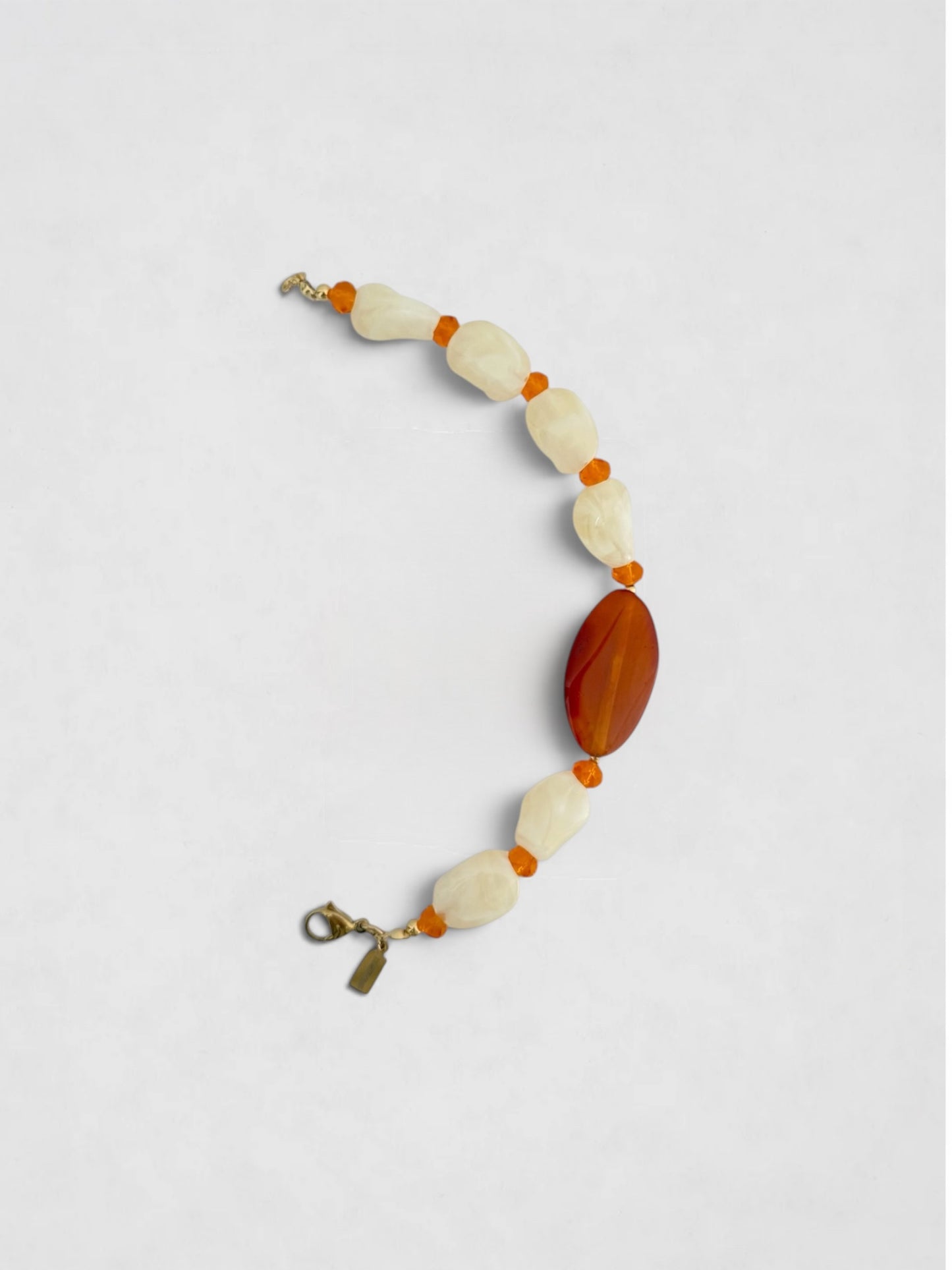 Mitad Collar Marfil con Naranja