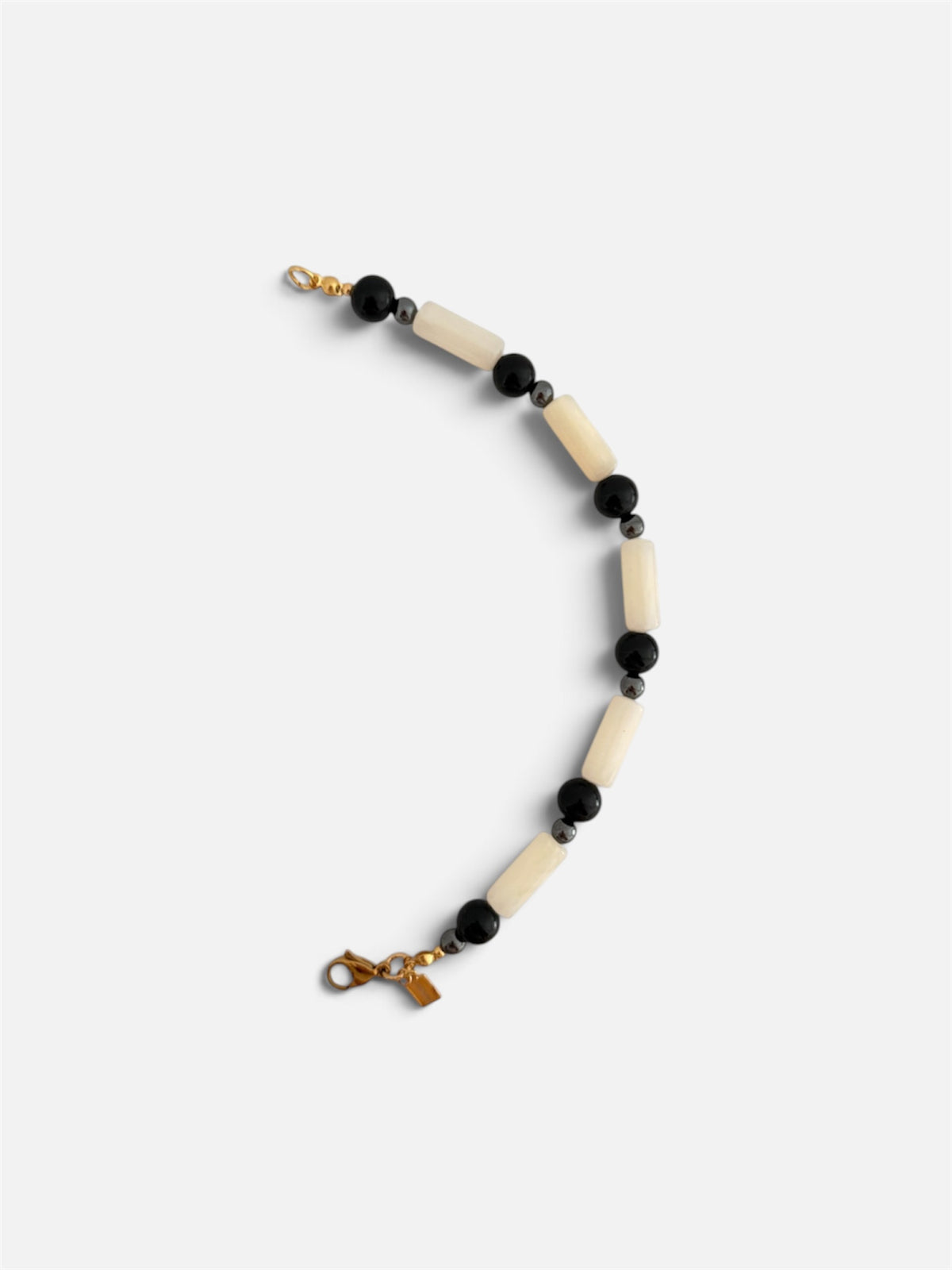 Mitad Collar Marfil Perla negra