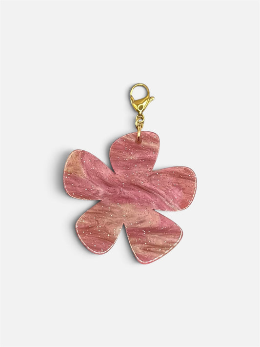 Charm flor rosa resina