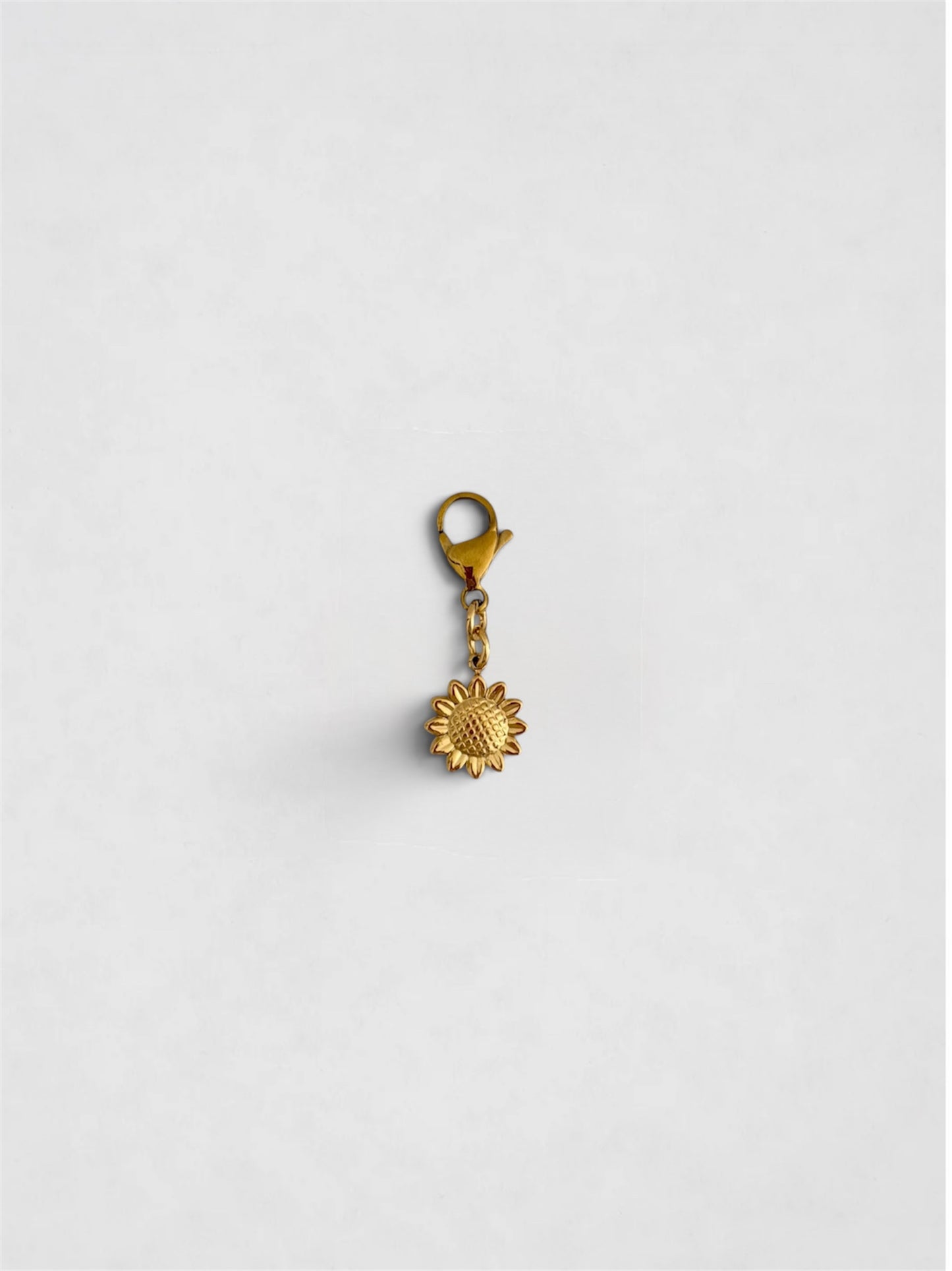 Charm mini Margarita dorada