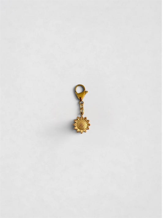 Charm mini Margarita dorada